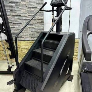 مشاية Sports StairCase device